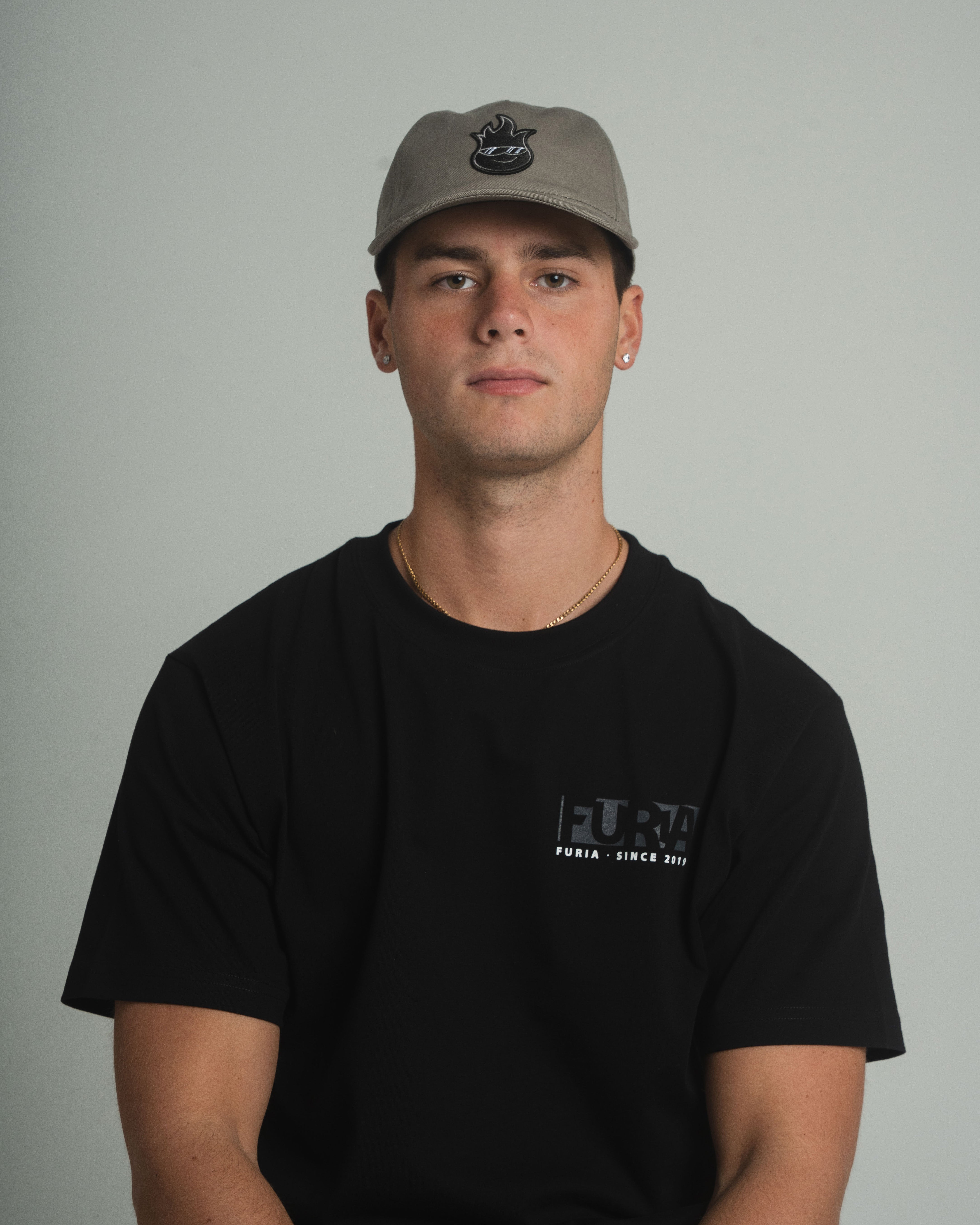 FURIAGEAR GORRA LOGO LLAMA NEGRO COLOR SURPLUS