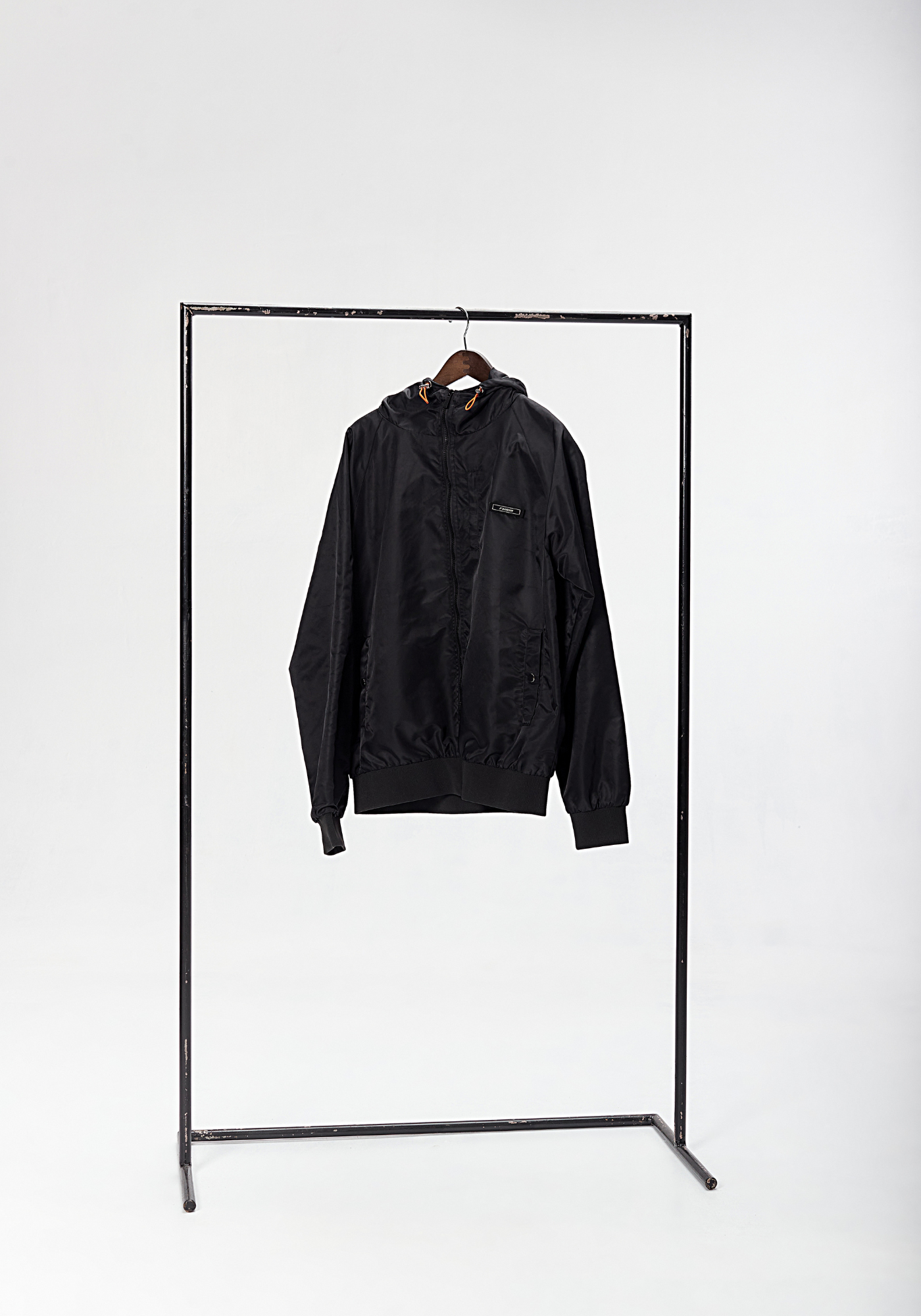 WINDBREAKER - JET BLACK