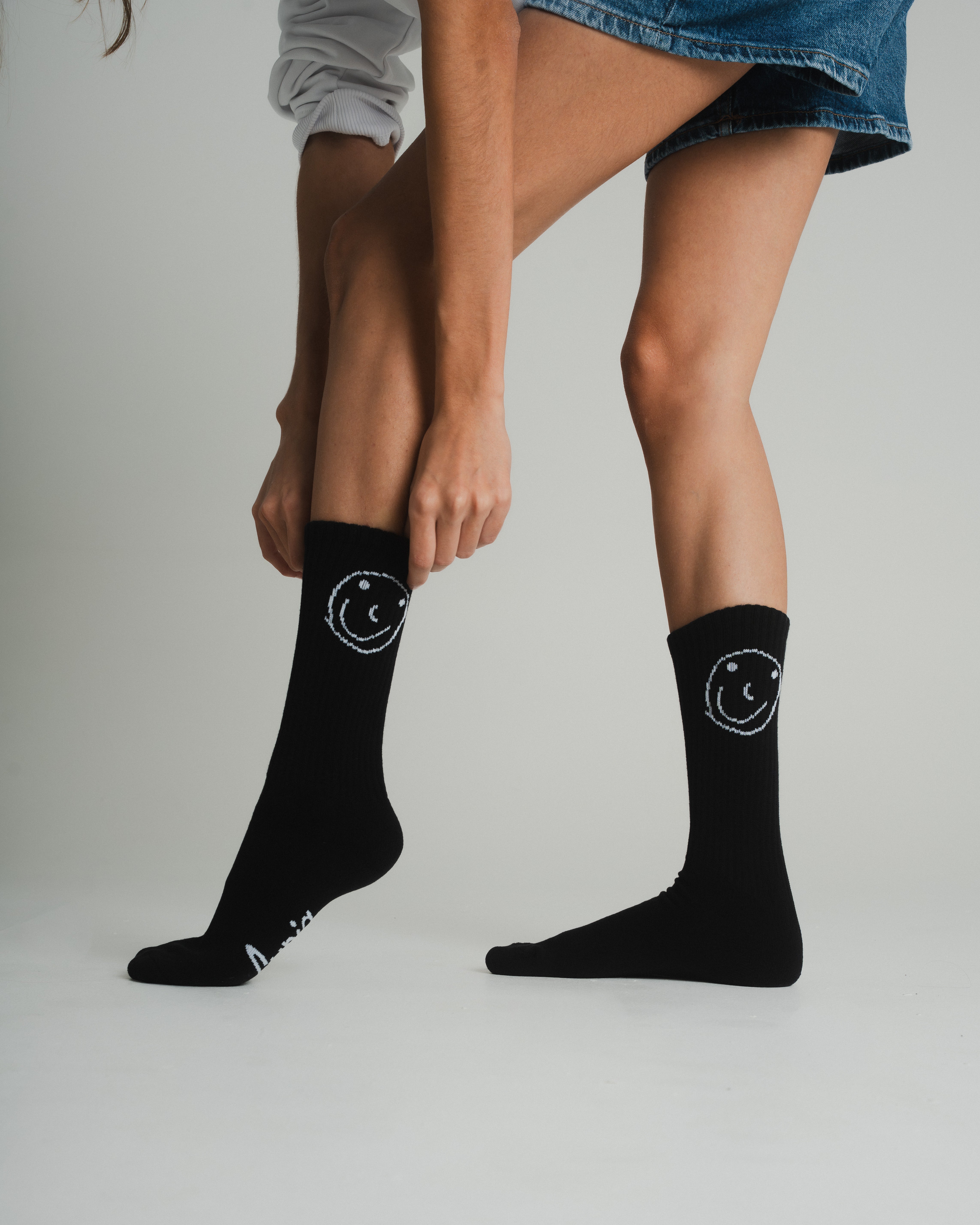 CAMILA BLACK LONG SOCKS
