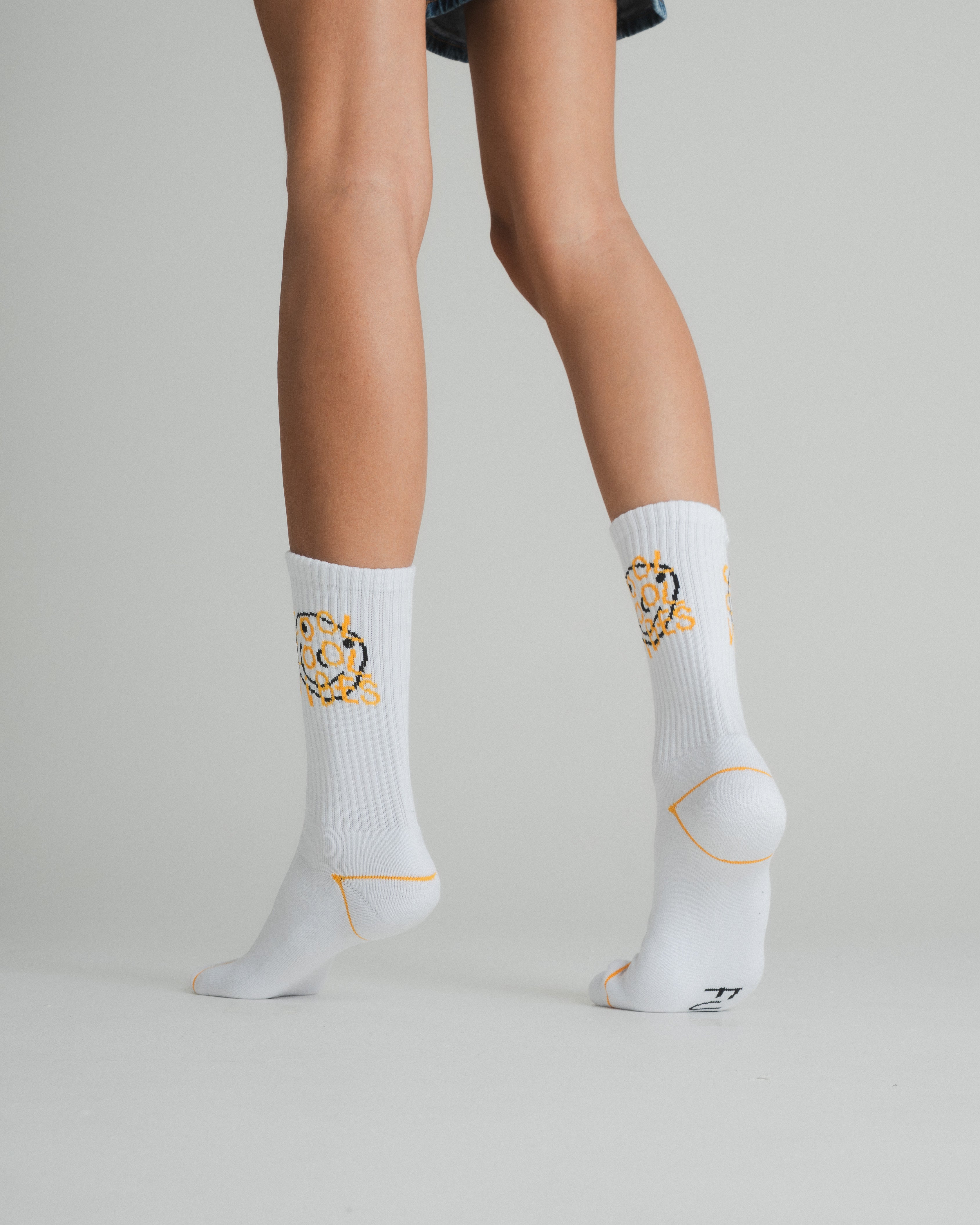 COOL VIBES (CAMILA) SOCKS LONG YELLOW