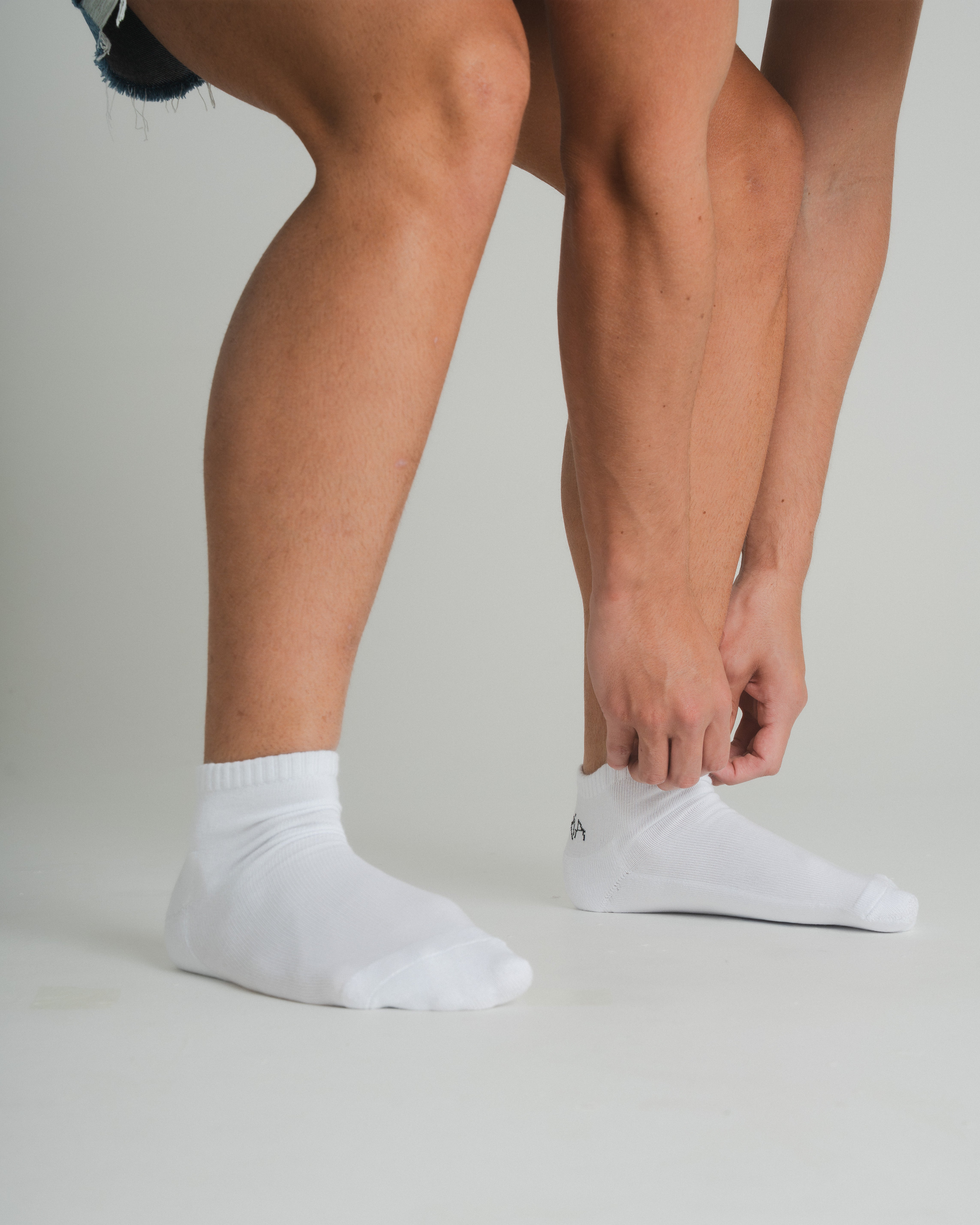 FURIAGEAR DOODLE V.2 CAMILA SOCKS ANKLE WHITE
