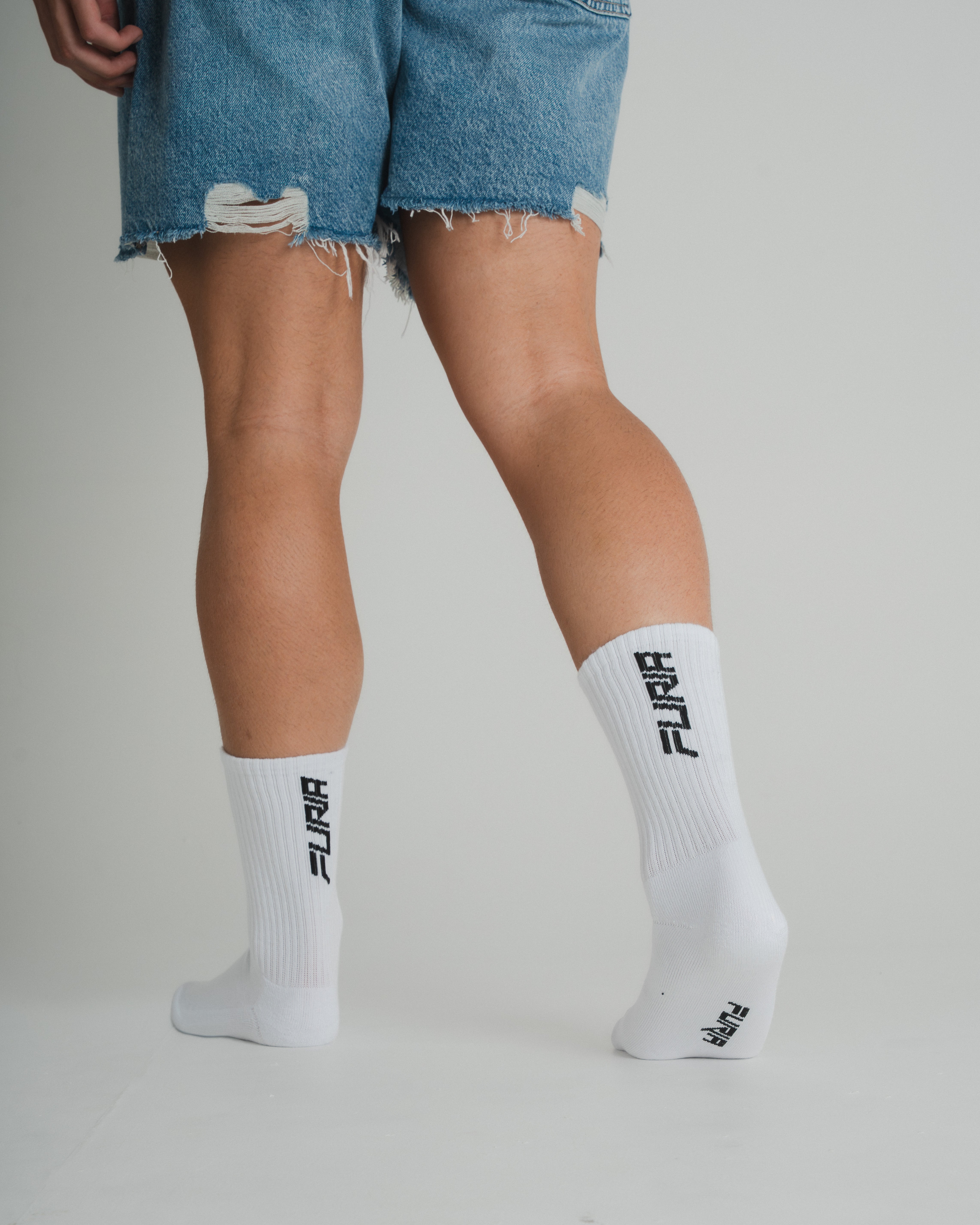 SOCK LONG LOGO VERTICAL WHITE